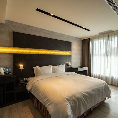 Fengjia Hotel Bell Tajcshung Kültér fotó
