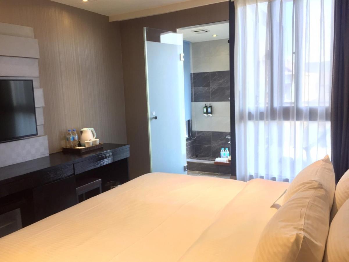 Fengjia Hotel Bell Tajcshung Kültér fotó