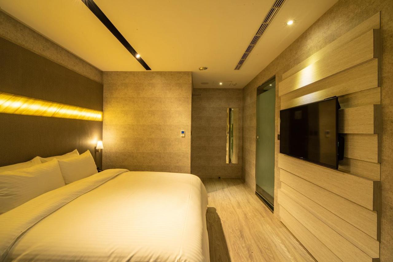 Fengjia Hotel Bell Tajcshung Kültér fotó
